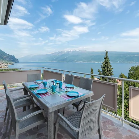 Casa Vacanze Gran Panorama Holiday home Gargnano